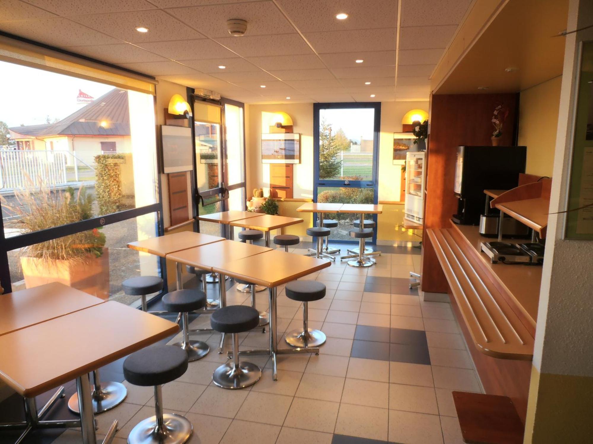 Ibis Budget Meung Sur Loire Екстериор снимка