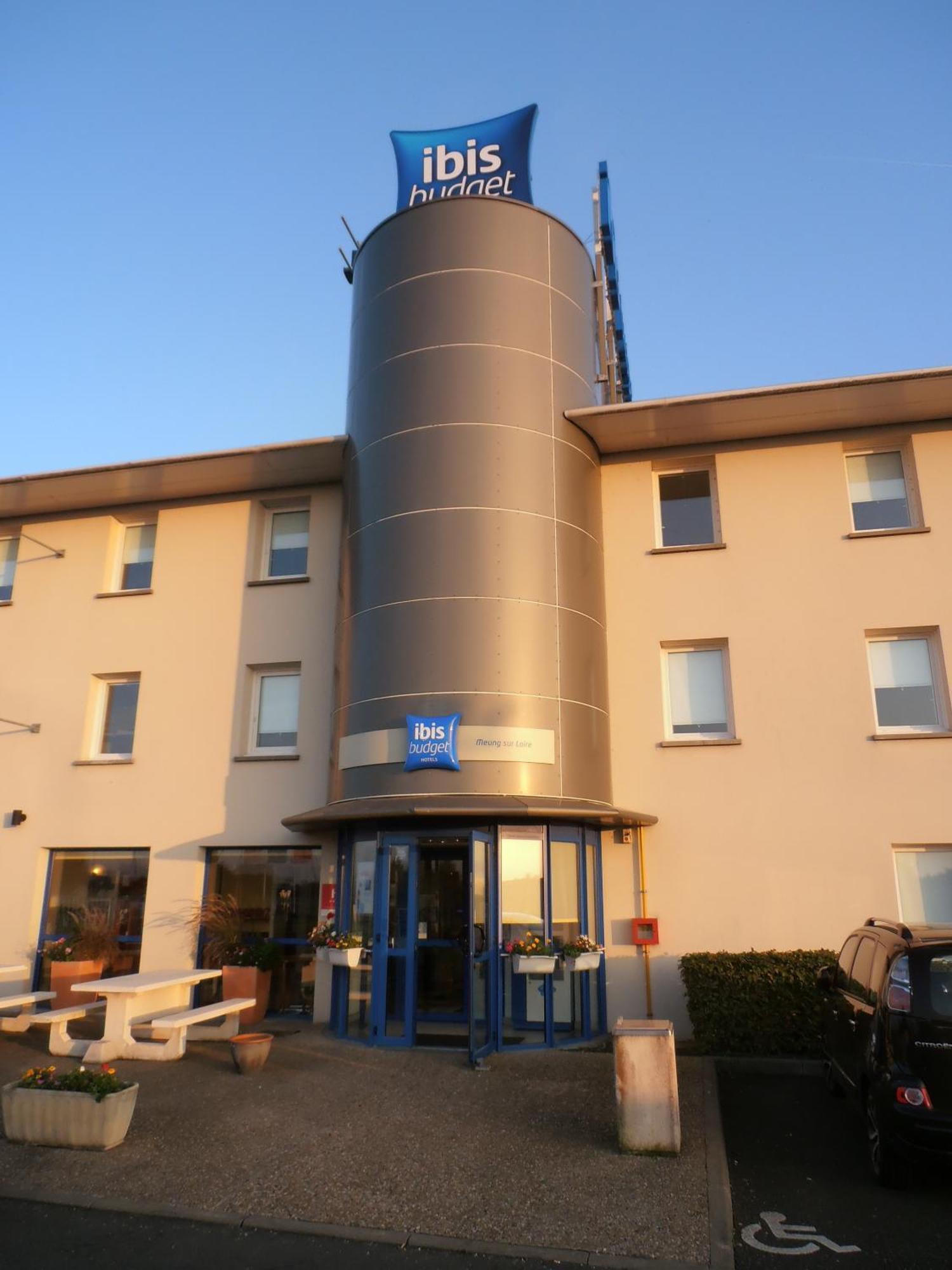 Ibis Budget Meung Sur Loire Екстериор снимка